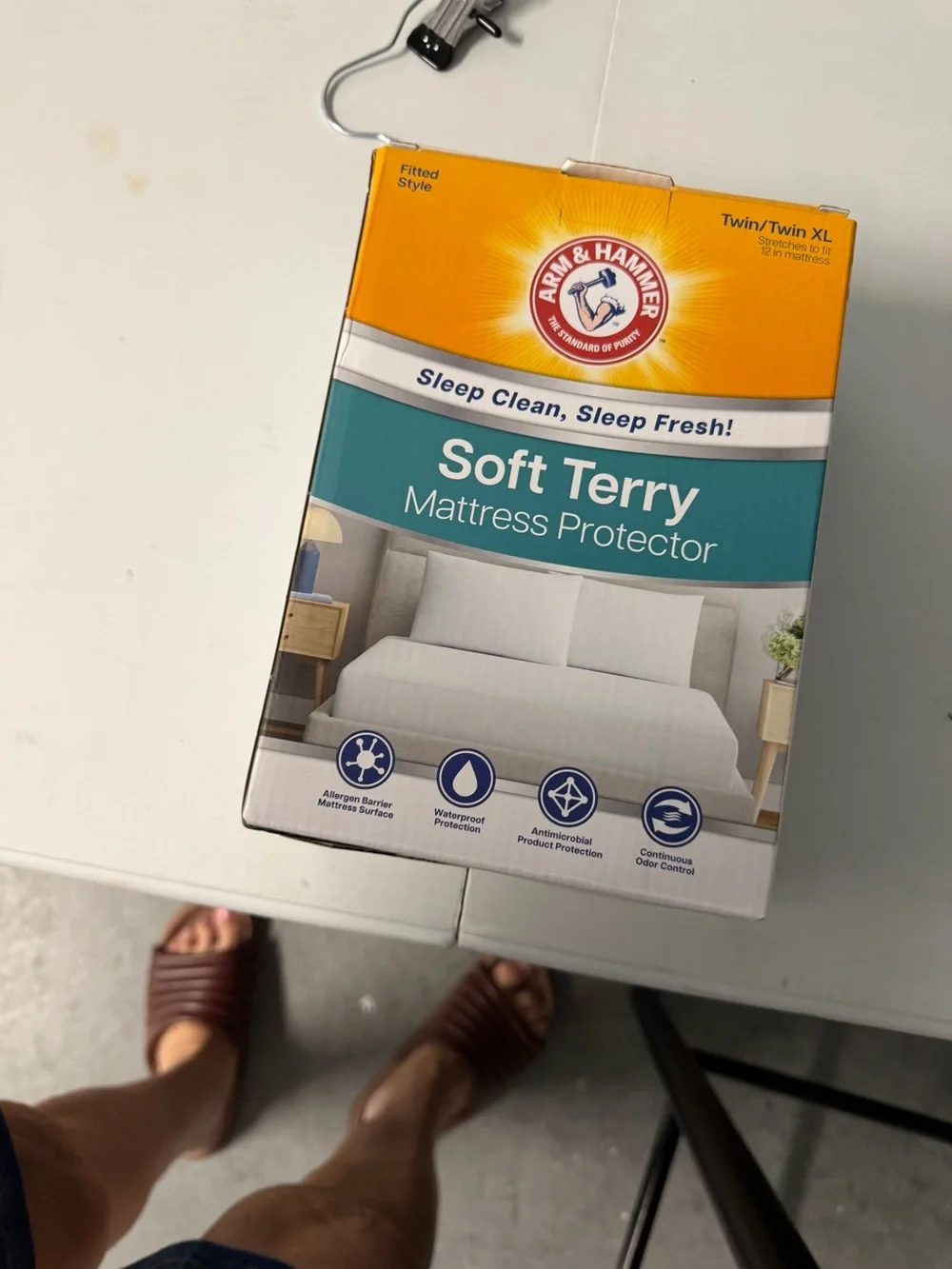 Soft Terry Mattress Protector - White (Twin/Twin XL)new in pack